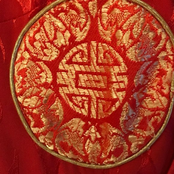 Asian Traditional Dress - Picture 7 of 16